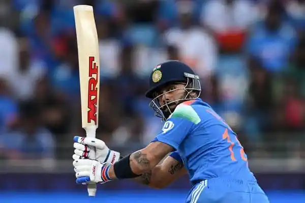 ভারতীয় ক্রিকেটার কোহলি ব্যাট চালিয়ে দ্রুততম ১৪ হাজার রানের মাইলফলক অর্জন. Channel i News - চ্যানেল আই নিউজ