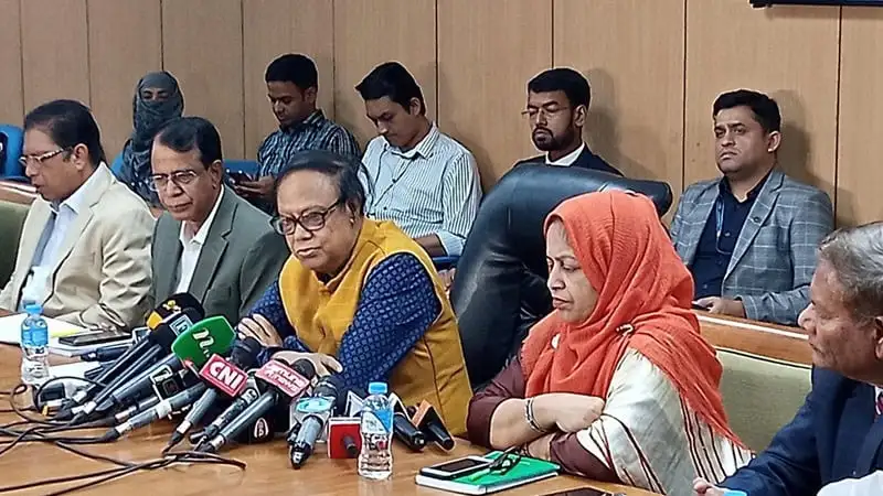 বাংলাদেশের ট্রাফিক আইন নিয়ে প্রেস ব্রিফিং অনুষ্ঠিত. Channel i News - চ্যানেল আই নিউজ