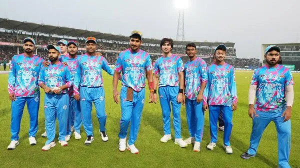 বাংলাদেশ ক্রিকেট দল মাঠে প্রস্তুত, খেলায় অংশগ্রহণের জন্য প্রস্তুত. Channel i News - চ্যানেল আই নিউজ