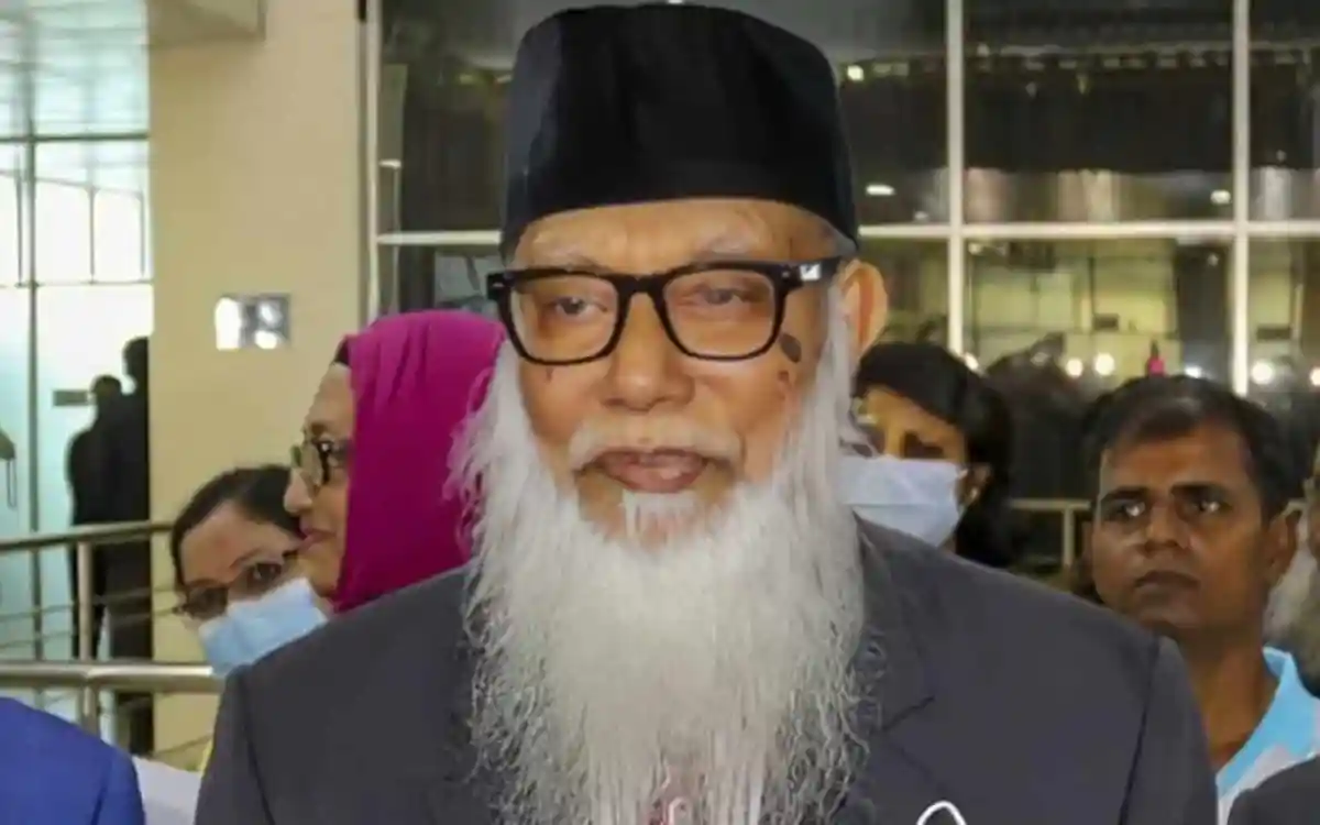 বিচারপতি আবদুর রউফের ছবি, তিনি একজন প্রবীণ বিচারপতি. Channel i News - চ্যানেল আই নিউজ