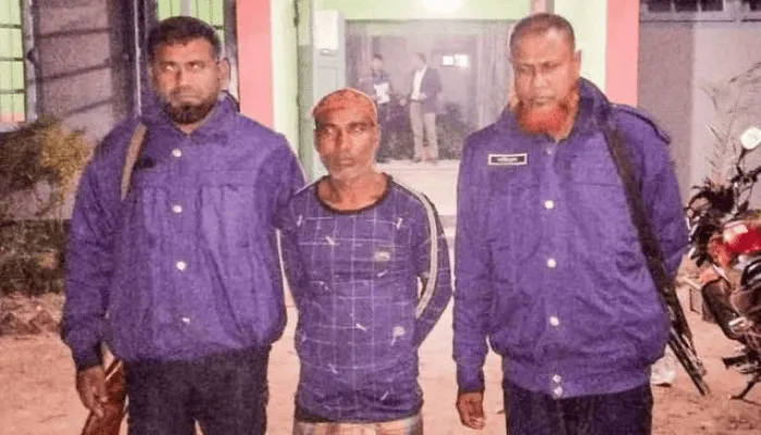 অভিযুক্তের সঙ্গে দুই শিশুর ছবি, পুলিশি গ্রেপ্তার. Channel i News - চ্যানেল আই নিউজ