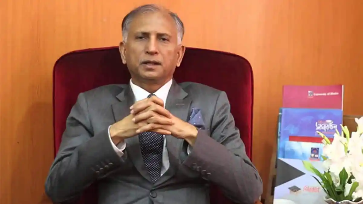 ঢাবির সাবেক ভিসি আরেফিন সিদ্দিক লাইফ সাপোর্টে অবস্থান করছেন. Channel i News - চ্যানেল আই নিউজ