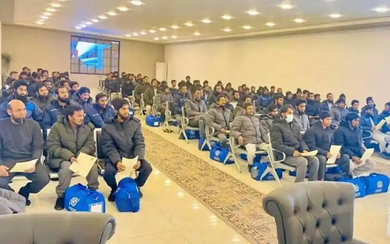 বাংলাদেশি শ্রমিকরা লিবিয়া থেকে দেশে ফিরছে, বিমানবন্দরে অপেক্ষমাণ. Channel i News - চ্যানেল আই নিউজ