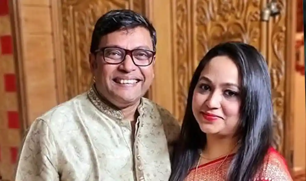 অভিনেতা মিলন ও তার স্ত্রী বিবাহের পর ছবি. Channel i News - চ্যানেল আই নিউজ