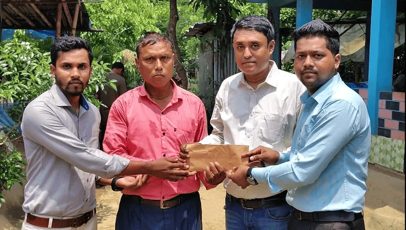 স্বর্ণা দাসের পরিবারের জন্য ইয়ুথ জার্নালিস্ট কমিউনিটির উপহার প্রদান. Channel i News - চ্যানেল আই নিউজ