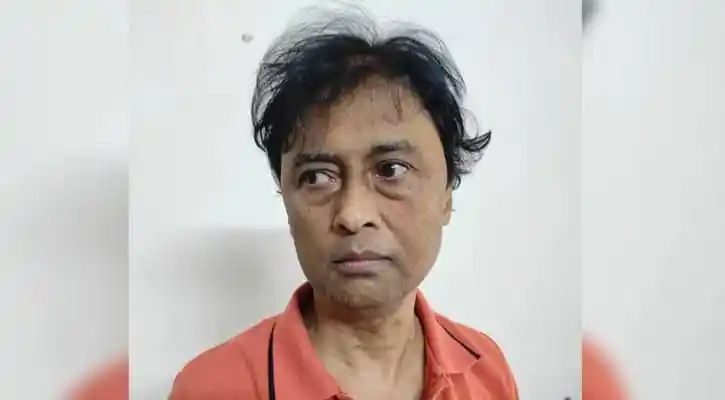 শাহে আলম মুরাদের ছবি, স্বাক্ষর জালিয়াতির অভিযোগে গ্রেফতার. Channel i News - চ্যানেল আই নিউজ