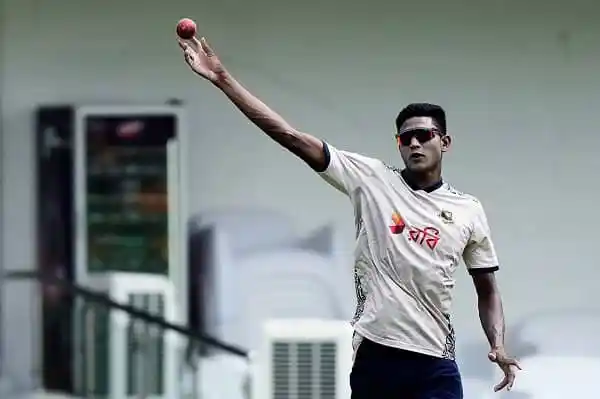 বাংলাদেশ ক্রিকেটার বল হাতে প্রস্তুত, আন্তর্জাতিক ম্যাচের জন্য প্রস্তুতি নিচ্ছেন. Channel i News - চ্যানেল আই নিউজ