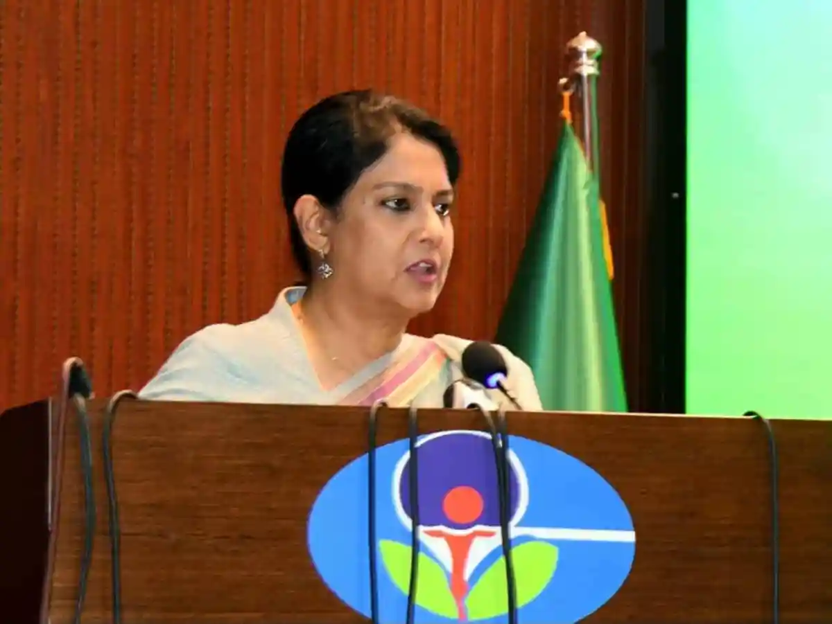 রিজওয়ানা চৌধুরী সামাজিক আন্দোলনের জন্য বক্তৃতা দিচ্ছেন. Channel i News - চ্যানেল আই নিউজ