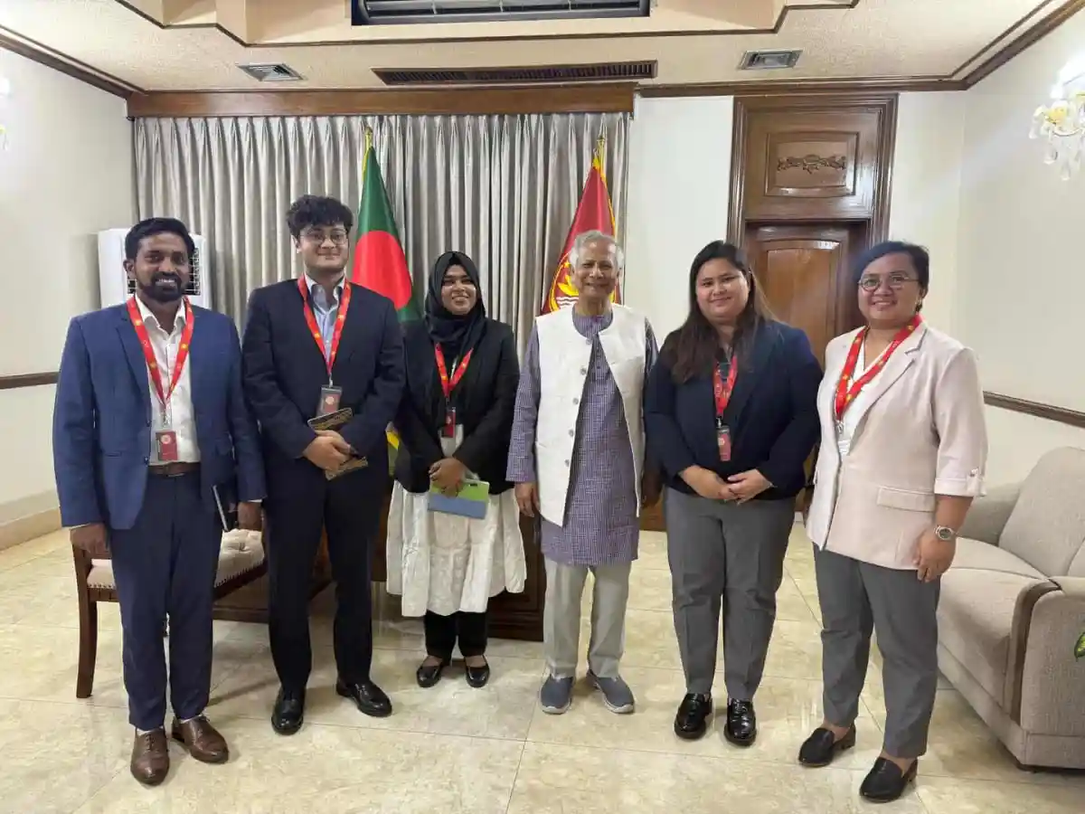 বাংলাদেশ-ভারত সম্পর্কের উন্নয়ন নিয়ে আলোচনা করছেন কর্মকর্তারা. Channel i News - চ্যানেল আই নিউজ