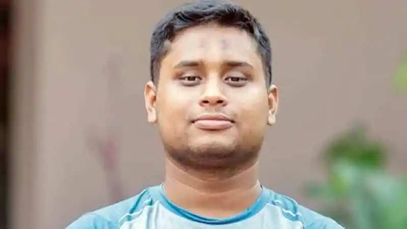 হাসনাতের ছবি, তিনি এক যুবক, শান্ত ও আত্মবিশ্বাসী দেখাচ্ছেন।. Channel i News - চ্যানেল আই নিউজ