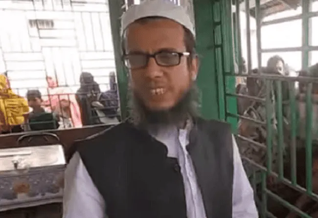 রাস্তা পারাপারের সময় পাগলা মসজিদের শিক্ষকের মৃত্যু, চ্যানেল আই অনলাইন. Channel i News - চ্যানেল আই নিউজ