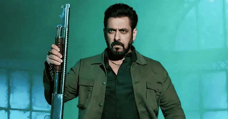 সালমান খান 'সিকান্দার' চরিত্রে, বন্দুক হাতে দৃশ্য।. Channel i News - চ্যানেল আই নিউজ
