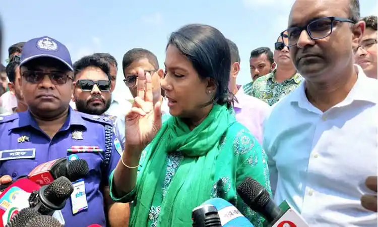 পরিবেশ উপদেষ্টা প্রকল্পের জমি ফেরত দেওয়ার বিষয়টি ব্যাখ্যা করছেন. Channel i News - চ্যানেল আই নিউজ