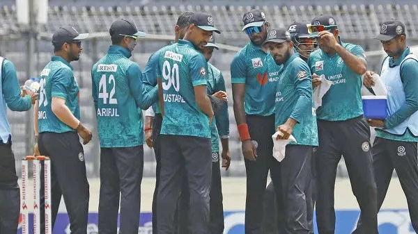 বাংলাদেশের ক্রিকেট দলের খেলোয়াড়রা মাঠে প্রস্তুত, ম্যাচের জন্য প্রস্তুতি নিচ্ছেন. Channel i News - চ্যানেল আই নিউজ