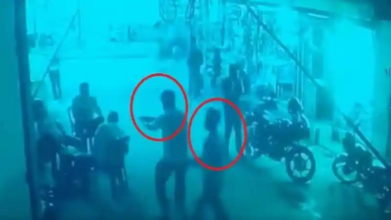 জনগণের ভিড় ও চলাচল, চ্যানেল আই অনলাইন সংবাদ ছবি. Channel i News - চ্যানেল আই নিউজ