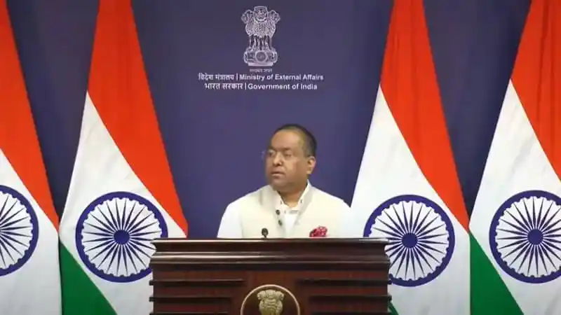 ভারতীয় পররাষ্ট্র মন্ত্রী সংবাদ সম্মেলনে বক্তব্য দিচ্ছেন. Channel i News - চ্যানেল আই নিউজ
