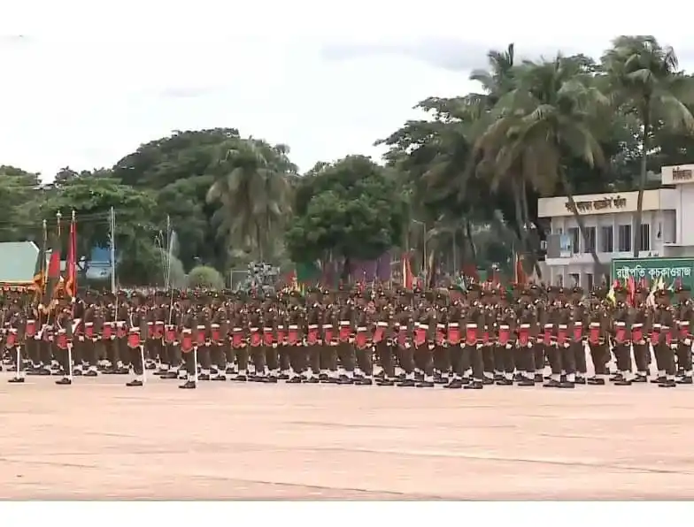বাংলাদেশ মিলিটারি একাডেমিতে রাষ্ট্রপতি কুচকাওয়াজের দৃশ্য. Channel i News - চ্যানেল আই নিউজ