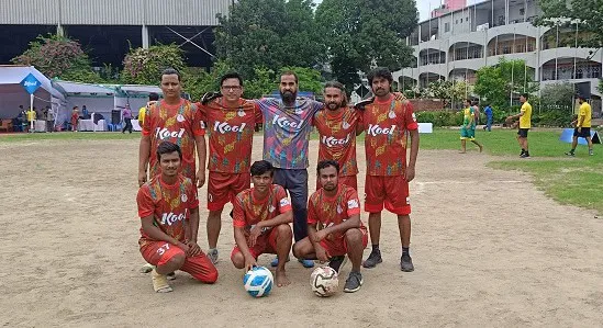 বাংলাদেশি ফুটবল দলের খেলোয়াড়রা মাঠে জয়ের উদযাপন করছে।. Channel i News - চ্যানেল আই নিউজ