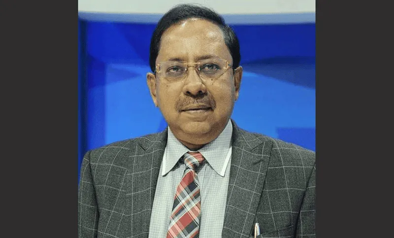 বাংলাদেশের সংবাদ উপস্থাপক গোলাম সারোয়ার মিলন চ্যানেল আই অনলাইনের জন্য. Channel i News - চ্যানেল আই নিউজ