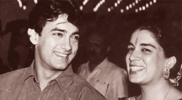 অভিনেতা আমির খান ও তার স্ত্রী কিরণ রাও হাসিমুখে একসঙ্গে।. Channel i News - চ্যানেল আই নিউজ