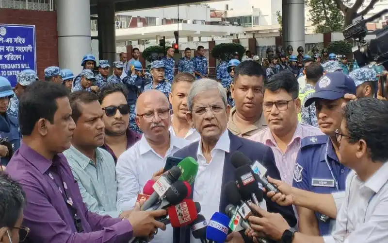 খালেদা জিয়া গণতন্ত্রের জন্য গুরুত্বপূর্ণ মুখ, সংবাদ সম্মেলনে বক্তব্য. Channel i News - চ্যানেল আই নিউজ