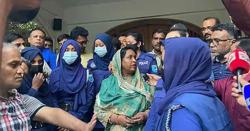 সেলিনা হায়াত আইভি গ্রেপ্তার নিয়ে আলোচনা করছে নারী ও পুরুষরা. Channel i News - চ্যানেল আই নিউজ