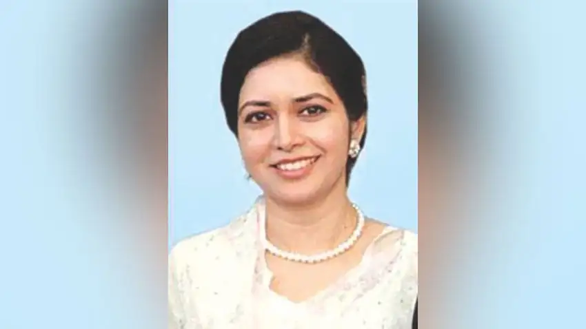 ডা. জোবাইদা রহমানের হাসিমুখের ছবি, সরকারি চাকরি ফিরে পেয়েছেন. Channel i News - চ্যানেল আই নিউজ