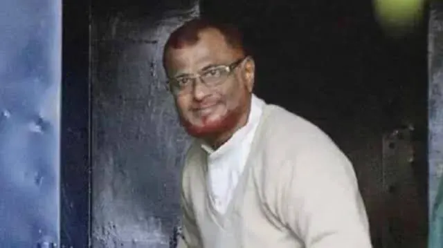 জামায়াত নেতা এটিএম আজহারের ছবি, আদালত ভবনে উপস্থিত. Channel i News - চ্যানেল আই নিউজ