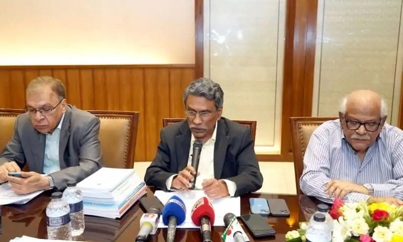 বাংলাদেশের রাজনৈতিক ও সামাজিক বিষয় নিয়ে আলোচনা করছেন নেতারা. Channel i News - চ্যানেল আই নিউজ