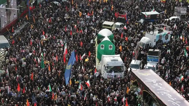 ইরানের শহীদ শীর্ষ কর্মকর্তাদের জানাজায় ব্যাপক জনসমুদ্র. Channel i News - চ্যানেল আই নিউজ