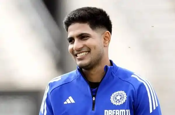 ভারতীয় ক্রিকেটার টেন্ডুলকারের আত্মবিশ্বাসী ছবি. Channel i News - চ্যানেল আই নিউজ