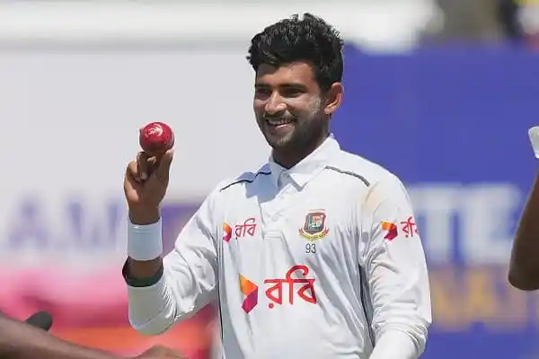 নাঈমের ৫ উইকেট শিকার উদযাপন, ক্রিকেট ম্যাচের ছবি. Channel i News - চ্যানেল আই নিউজ