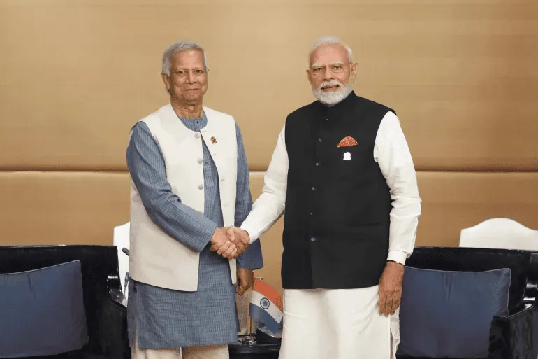 নরেন্দ্র মোদি ও শেখ হাসিনা সৌজন্য সাক্ষাৎ করছেন. Channel i News - চ্যানেল আই নিউজ