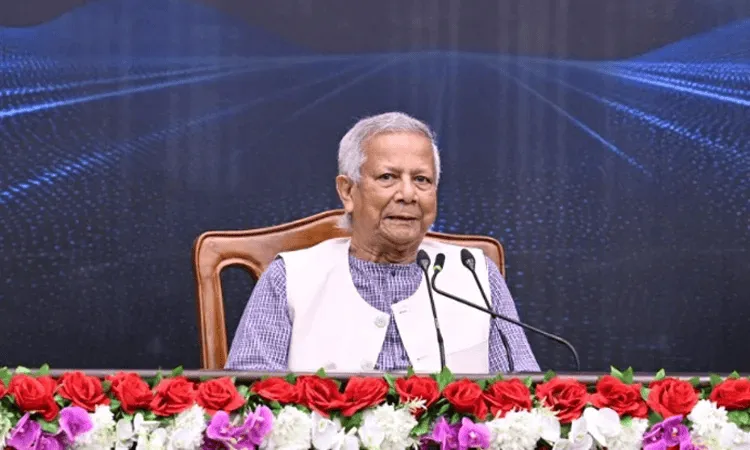 প্রধান উপদেষ্টা জনভোগান্তি কমানোর নির্দেশনা দিচ্ছেন. Channel i News - চ্যানেল আই নিউজ