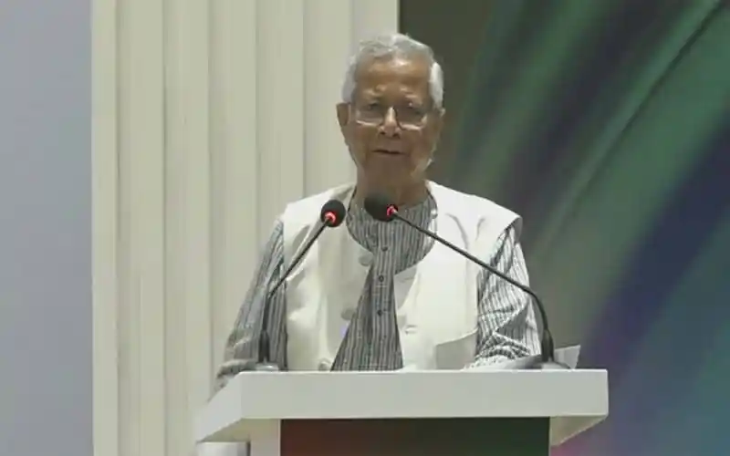 প্রধান উপদেষ্টা চীনা বিনিয়োগকারীদের বাংলাদেশে বিনিয়োগের জন্য আহ্বান জানাচ্ছেন. Channel i News - চ্যানেল আই নিউজ