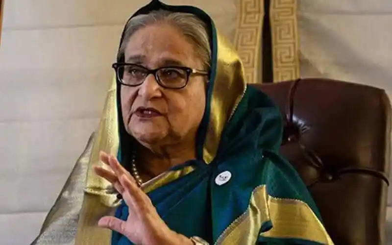 বাংলাদেশের প্রধানমন্ত্রী শেখ হাসিনা গুলির নির্দেশের অডিও যাচাই করছেন. Channel i News - চ্যানেল আই নিউজ