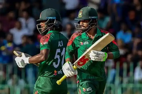 বাংলাদেশ ক্রিকেটাররা ব্যাট হাতে মাঠে প্রস্তুত. Channel i News - চ্যানেল আই নিউজ