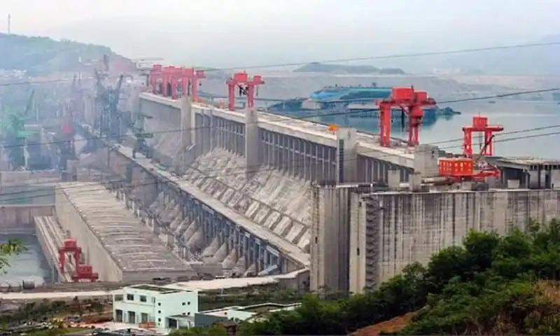 ব্রহ্মপুত্রে চীনের বিশাল বাঁধের নির্মাণ কাজ চলছে. Channel i News - চ্যানেল আই নিউজ