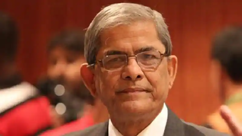 মির্জা ফখরুল ইসলাম আলমগীর বক্তৃতা দিচ্ছেন, গোপালগঞ্জে সংঘর্ষের ঘটনায় উদ্বেগ প্রকাশ. Channel i News - চ্যানেল আই নিউজ
