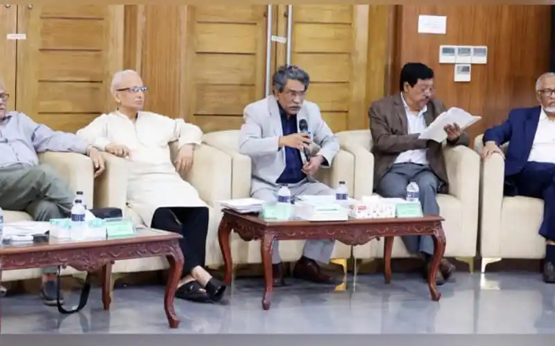 জাতীয় ঐক্যমত কমিশনের সঙ্গে রাজনৈতিক দলের আলোচনা চলছে।. Channel i News - চ্যানেল আই নিউজ
