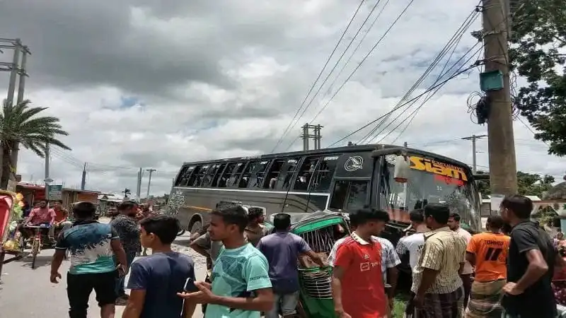 Bus and CNG collision scene with crowd and damaged vehicles in Bangladesh. Channel i News - চ্যানেল আই নিউজ