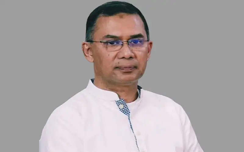 শ্রদ্ধাঞ্জলি জানাচ্ছেন তারেক রহমান, মাইলস্টোন কলেজ ট্র্যাজেডিতে শোক প্রকাশ. Channel i News - চ্যানেল আই নিউজ