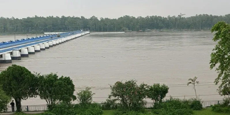 তিস্তার পানি বেড়ে লালমনিরহাটে বন্যার আশঙ্কা দেখা দিয়েছে. Channel i News - চ্যানেল আই নিউজ