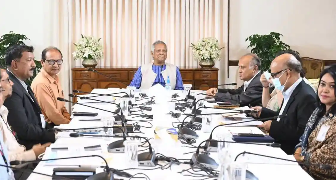 প্রধান শিক্ষক নিয়োগে প্রধান উপদেষ্টার নির্দেশনা নিয়ে আলোচনা. Channel i News - চ্যানেল আই নিউজ