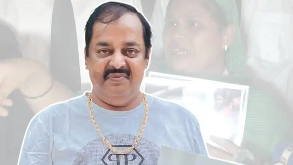 ডিপজল সাক্ষাৎকারে মুখ খুলছেন, সাংবাদিকদের প্রশ্নের উত্তর দিচ্ছেন. Channel i News - চ্যানেল আই নিউজ