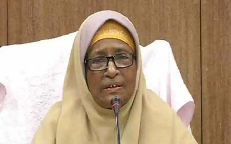 সাবেক মন্ত্রী মন্নুজান সুফিয়ান আদালতে উপস্থিত. Channel i News - চ্যানেল আই নিউজ