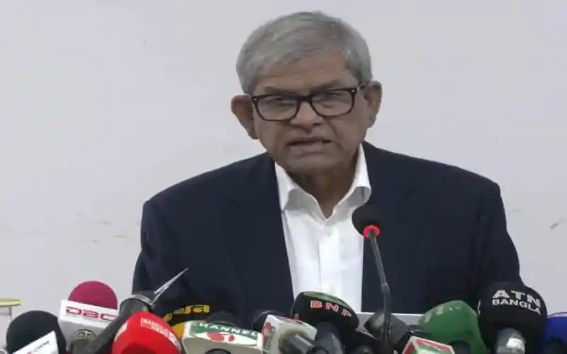 বিএনপি মহাসচিবের জরুরি সংবাদ সম্মেলনে বক্তব্য দিচ্ছেন. Channel i News - চ্যানেল আই নিউজ