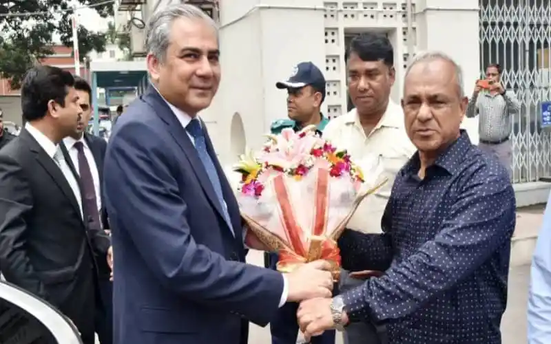 বাংলাদেশ ও পাকিস্তান একসাথে সন্ত্রাস ও মাদক নিয়ন্ত্রণে কাজ করবে. Channel i News - চ্যানেল আই নিউজ