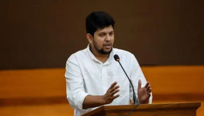 উপদেষ্টা মাহফুজ ফেসবুক পোস্টে তদবির ও লবিং নিয়ে আলোচনা করছেন. Channel i News - চ্যানেল আই নিউজ