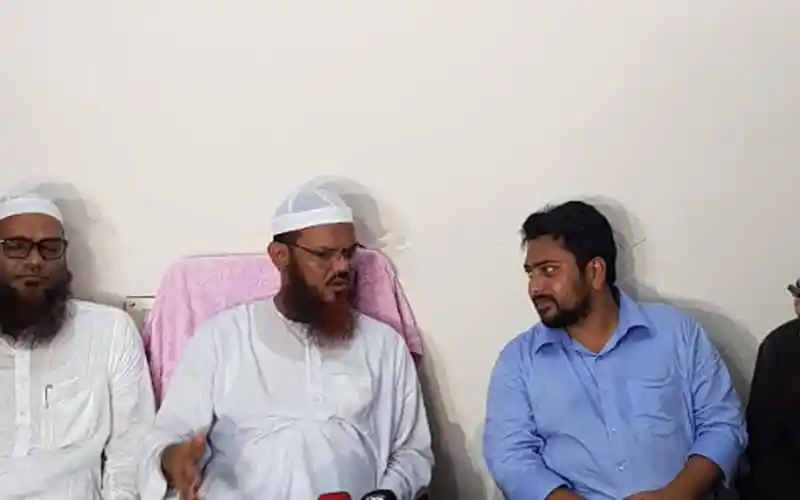 চরমোনাই দরবার শরীফে নাহিদসহ এনসিপির কেন্দ্রীয় নেতারা. Channel i News - চ্যানেল আই নিউজ